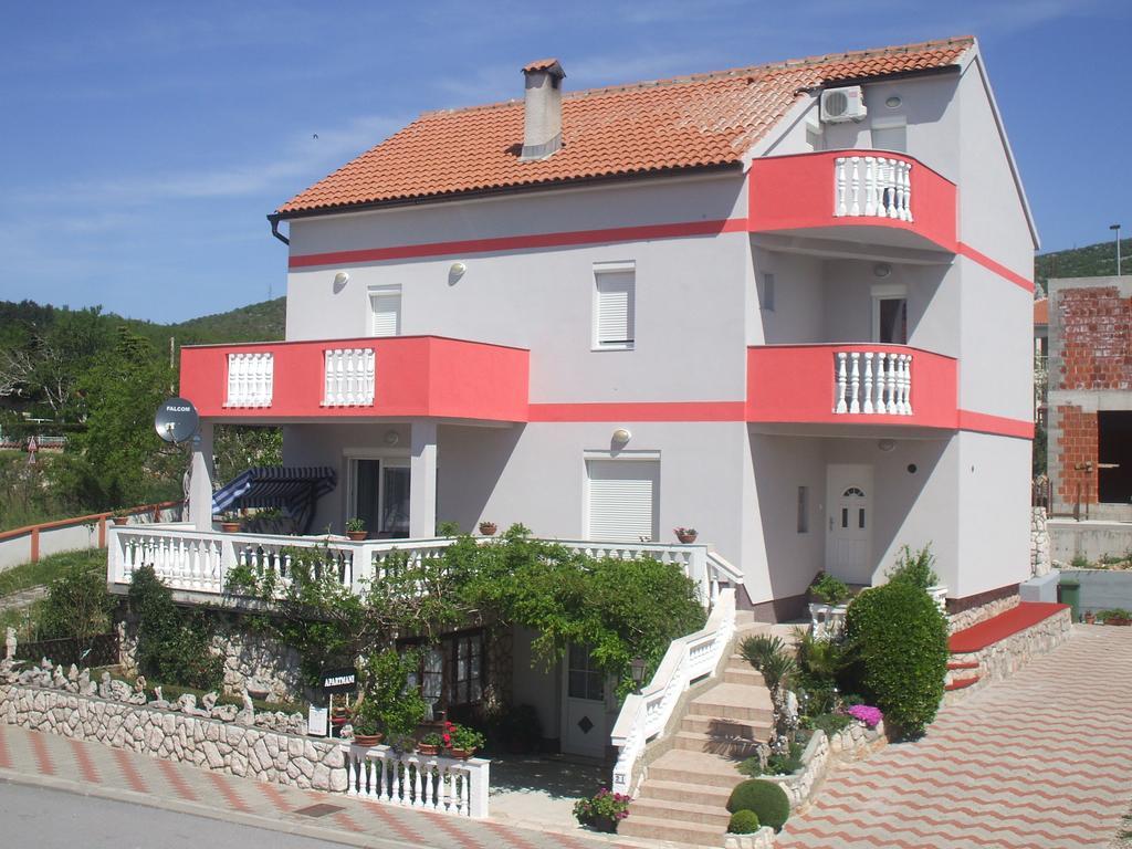 Apartments Malnar Нови-Винодолски Экстерьер фото